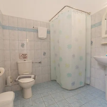 Regina Simotata Sissia Apartment Lourdata (Kefalonia)
