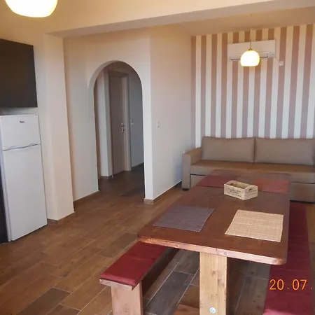 Regina Simotata Sissia Apartment