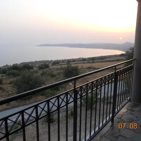 Regina Simotata Sissia Apartment