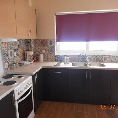 Regina Simotata Sissia Apartment Lourdata (Kefalonia)