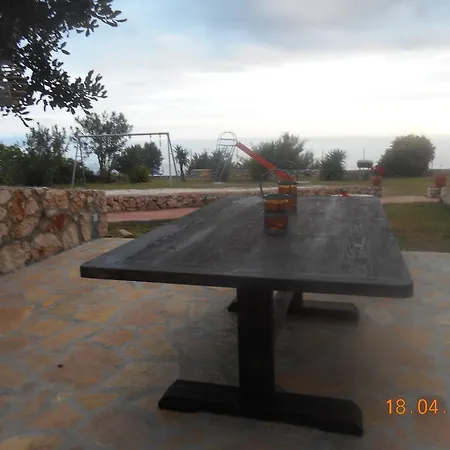 Regina Lourdata (Kefalonia)